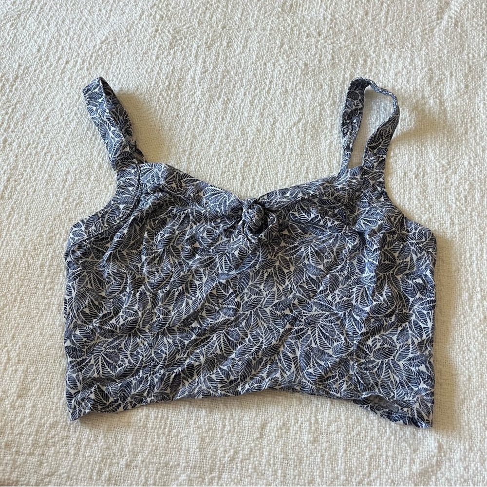 Hollister blue and white floral tie tank top ruched adjustable straps crop top